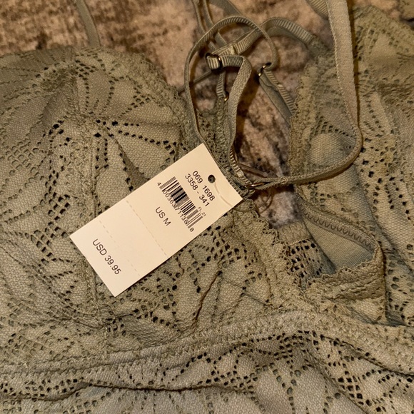 Green Floral Lace Bralette by aerie - Picture 6 of 6